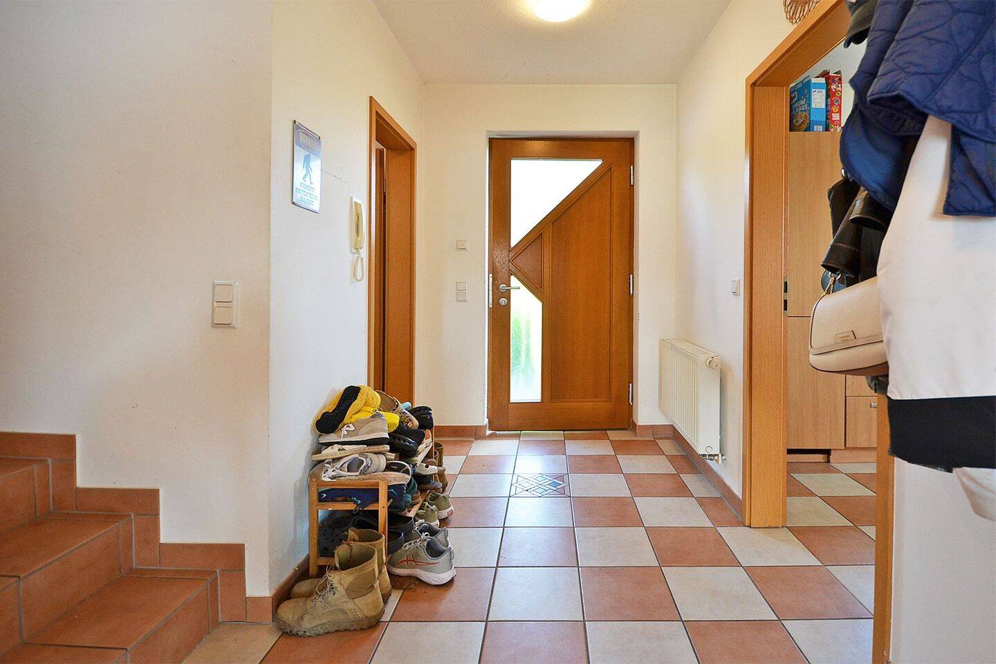 image-66352964