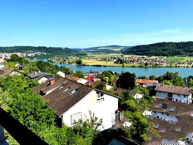 image-66526174