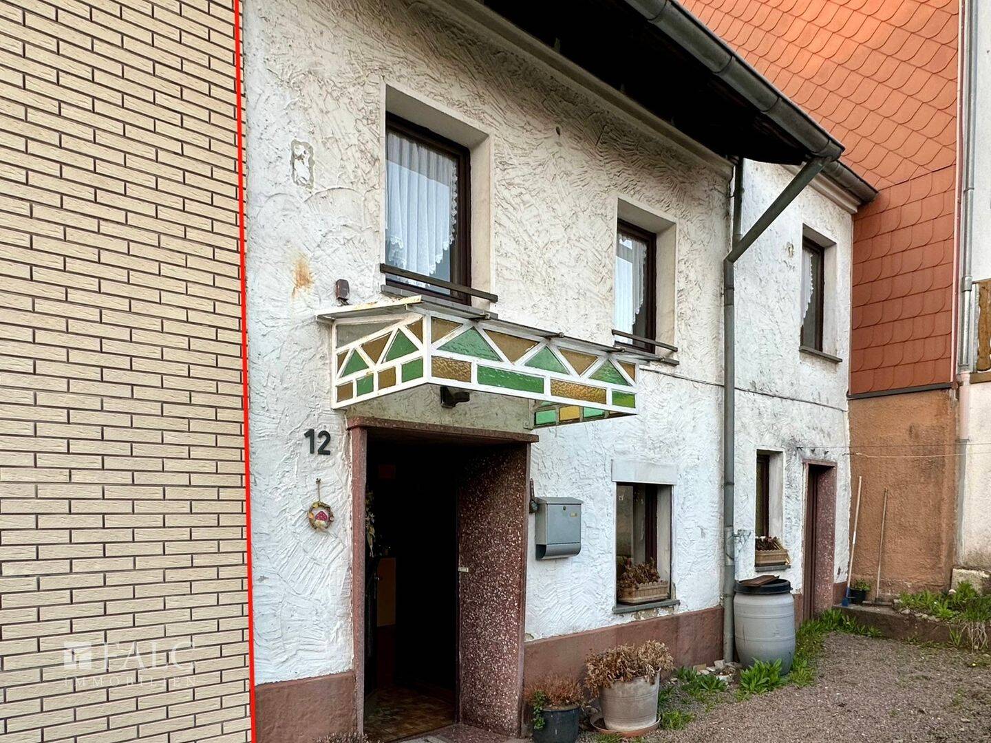 image-62733041