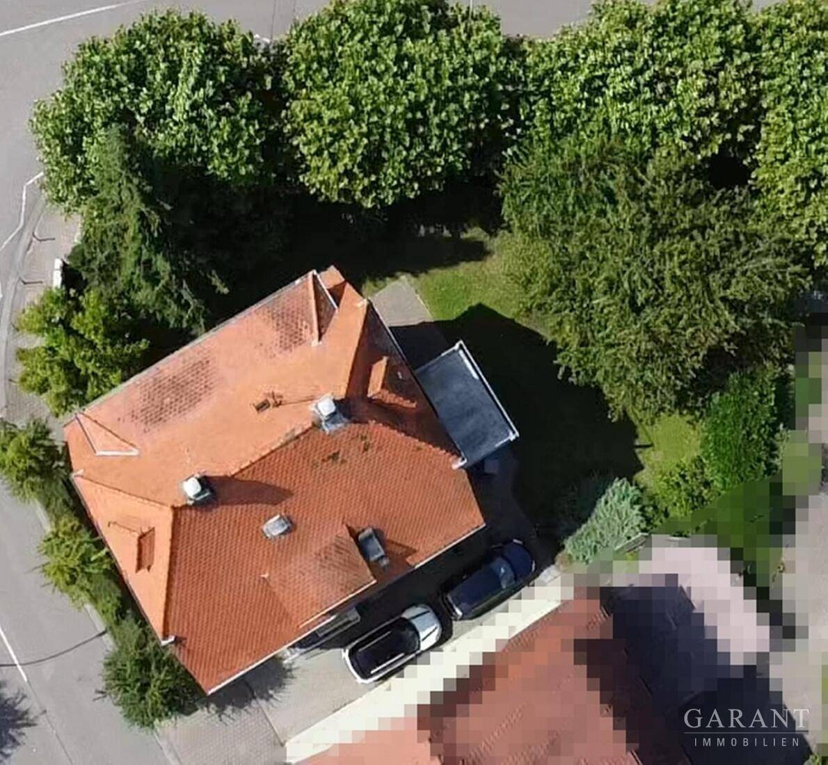 image-66673954
