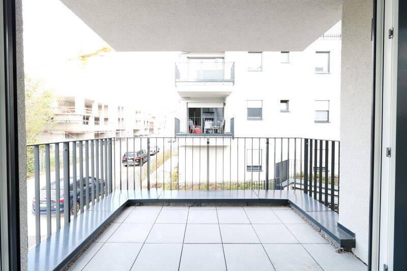 image-62690763