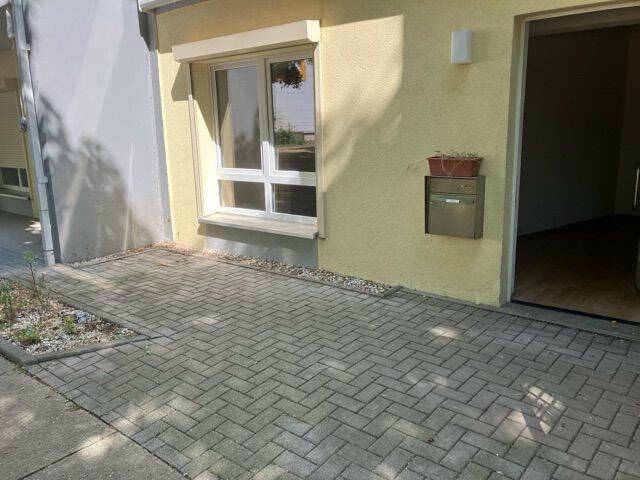 image-66988407