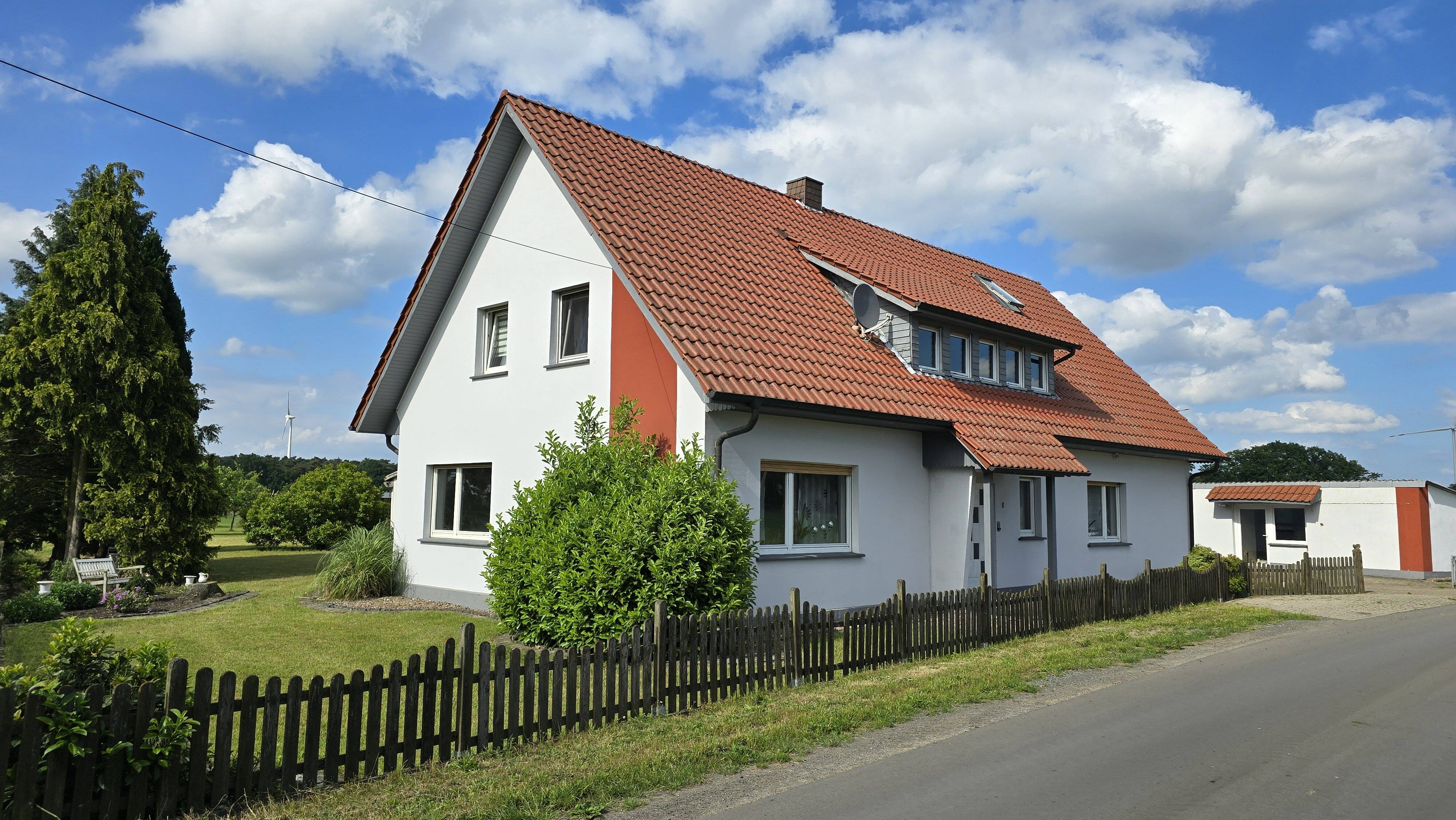 image-67033400