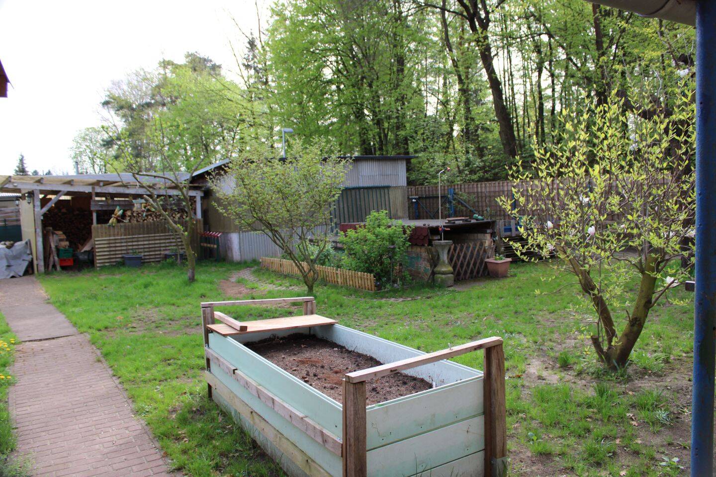 image-67359157