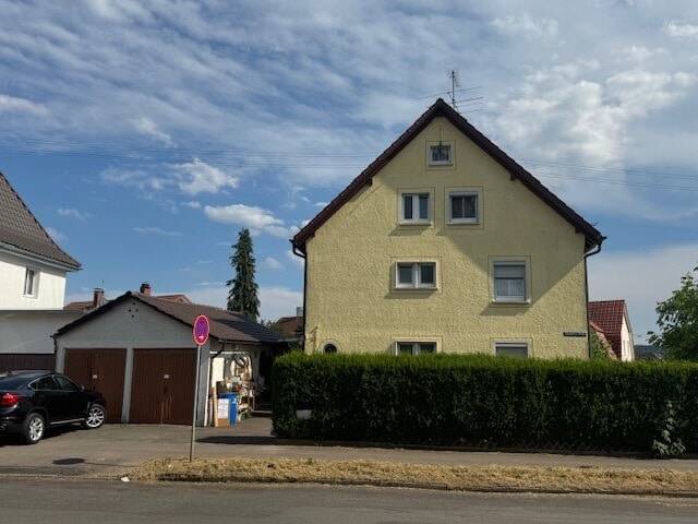image-68078253