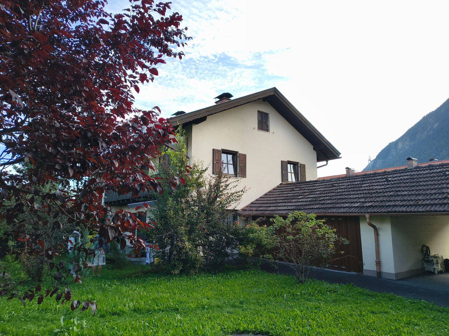 image-69080179