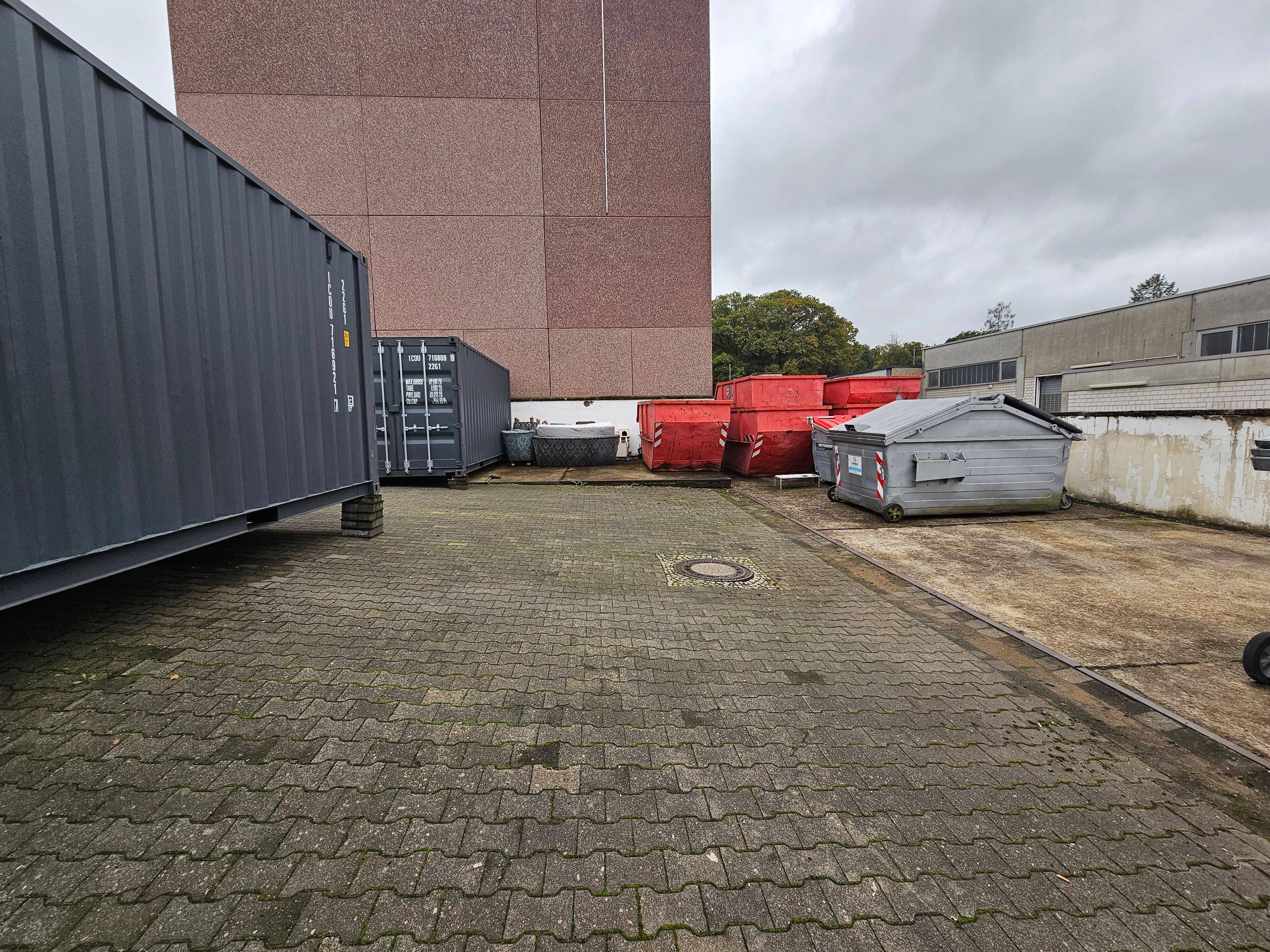 image-69990254
