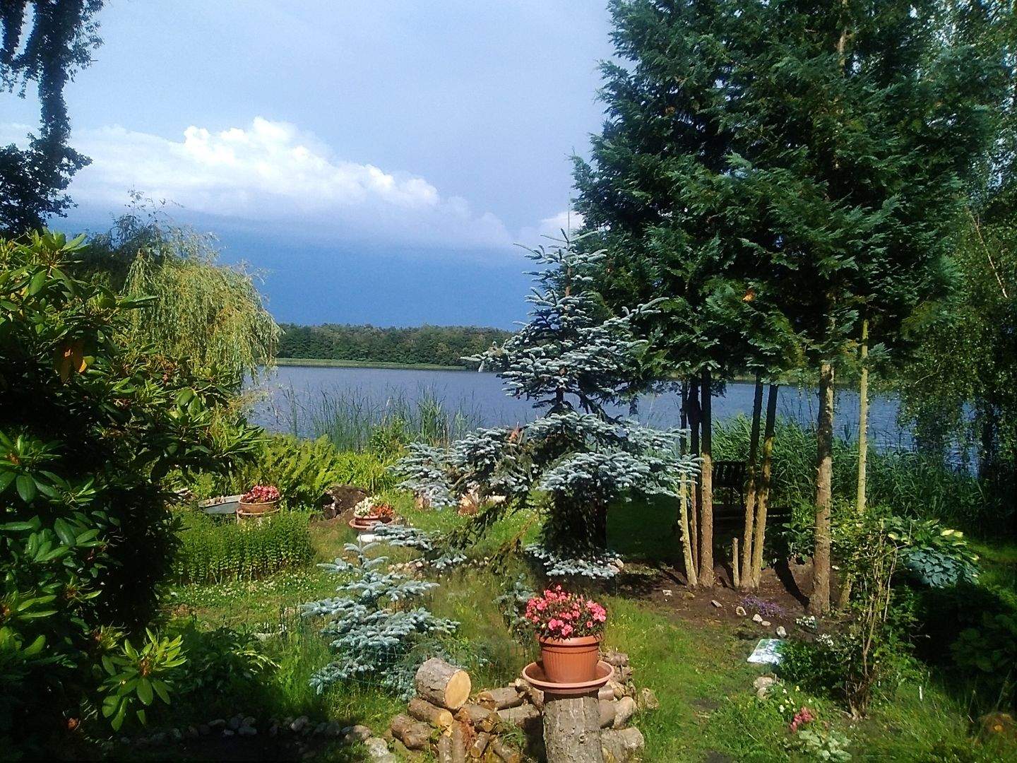 image-70015966