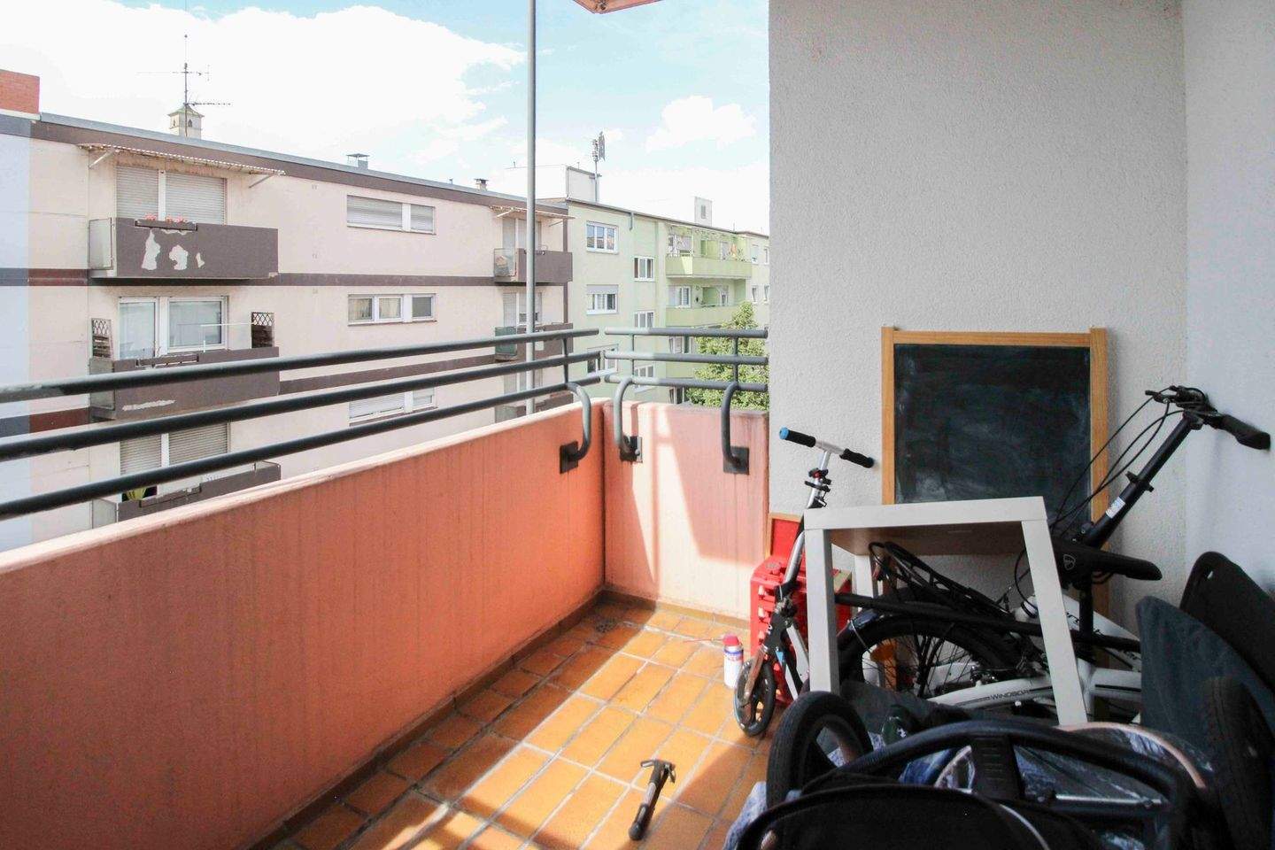 image-70049053