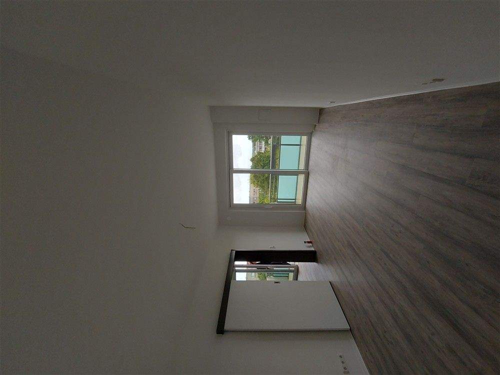 image-70058879