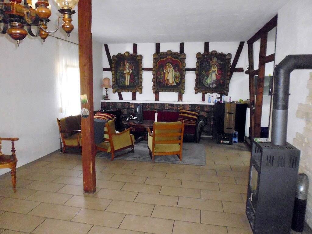 image-62202880