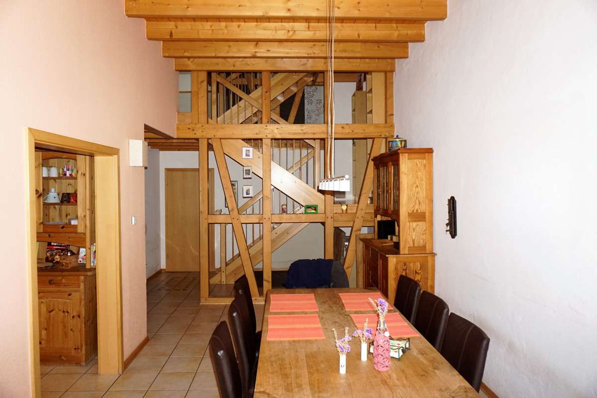 image-64716980