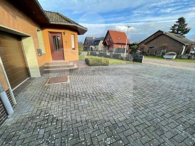 image-62205959