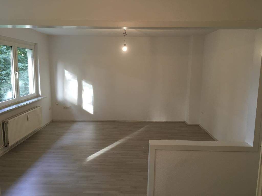 image-70180636