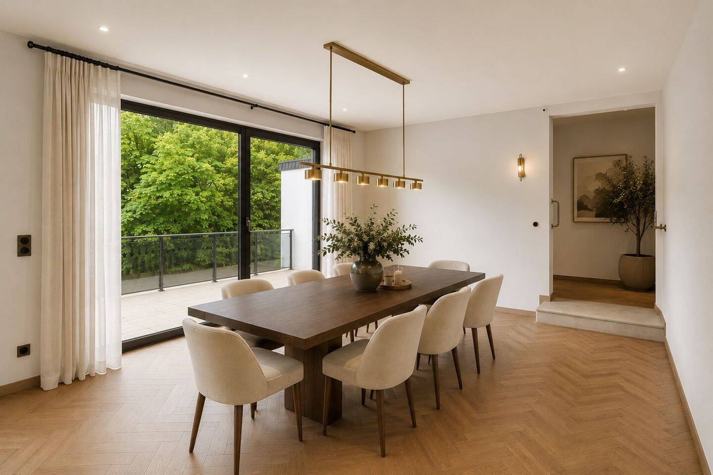 Viel Platz für neue Wohnideen – Freistehendes Einfamilienhaus in Benrath, 40597 Düsseldorf (Benrath Hassels Urdenbach)