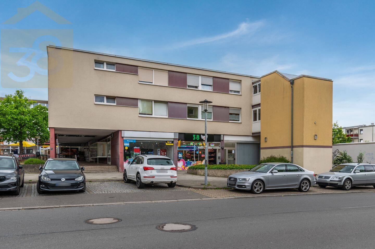 4-Zimmer-Wohnung mit neuwertiger Küche, Garage & Balkon in Wolfsburg! Meine Wohnung = Mein Partner!, 38440 Wolfsburg