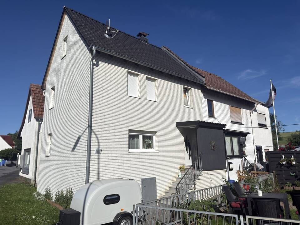 Attraktives, kernsaniertes Einfamilienhaus mit Garage und Grünfläche!, 63628 Bad Soden-Salmünster