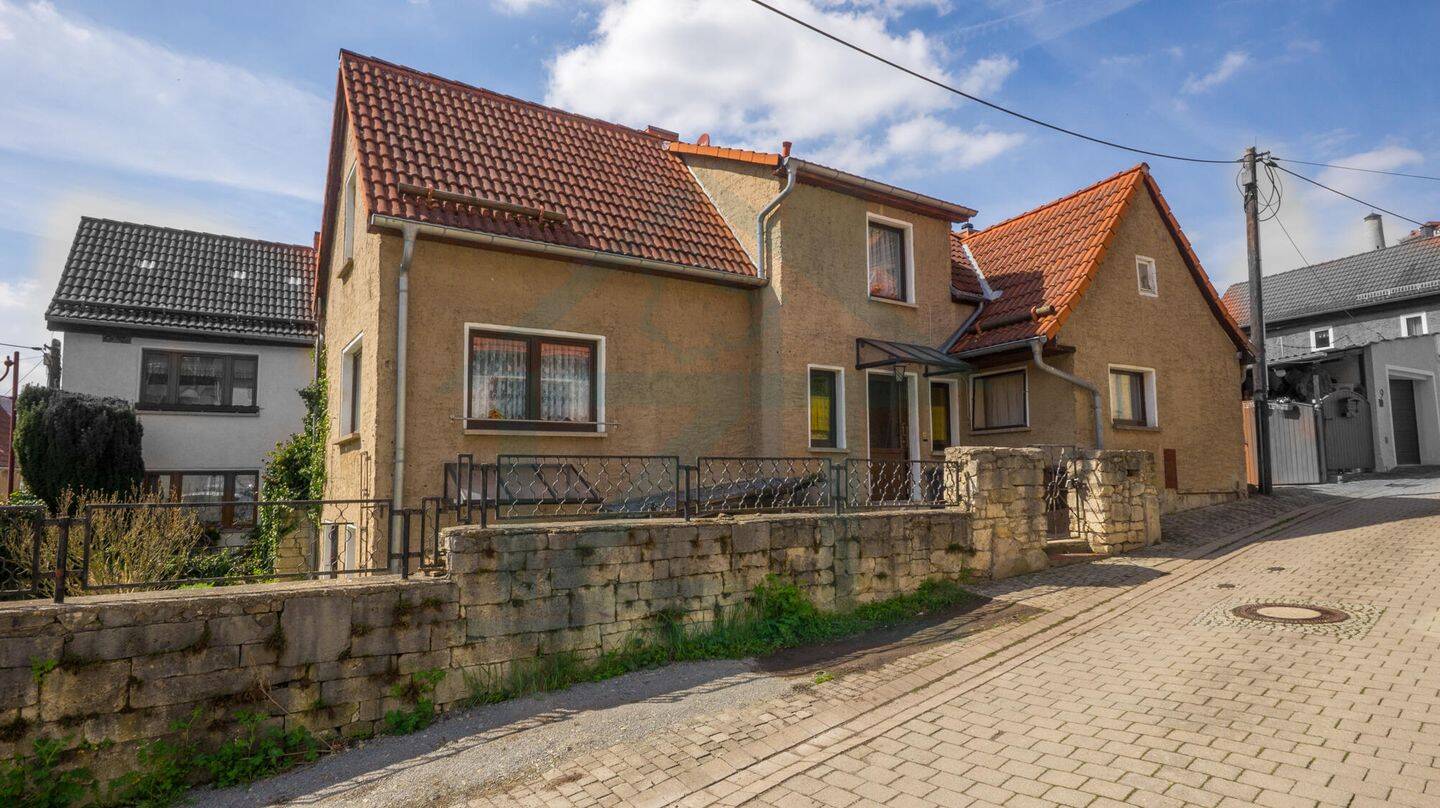 Gemütliches Einfamilienhaus in Jena Ziegenhain, 7749 Jena