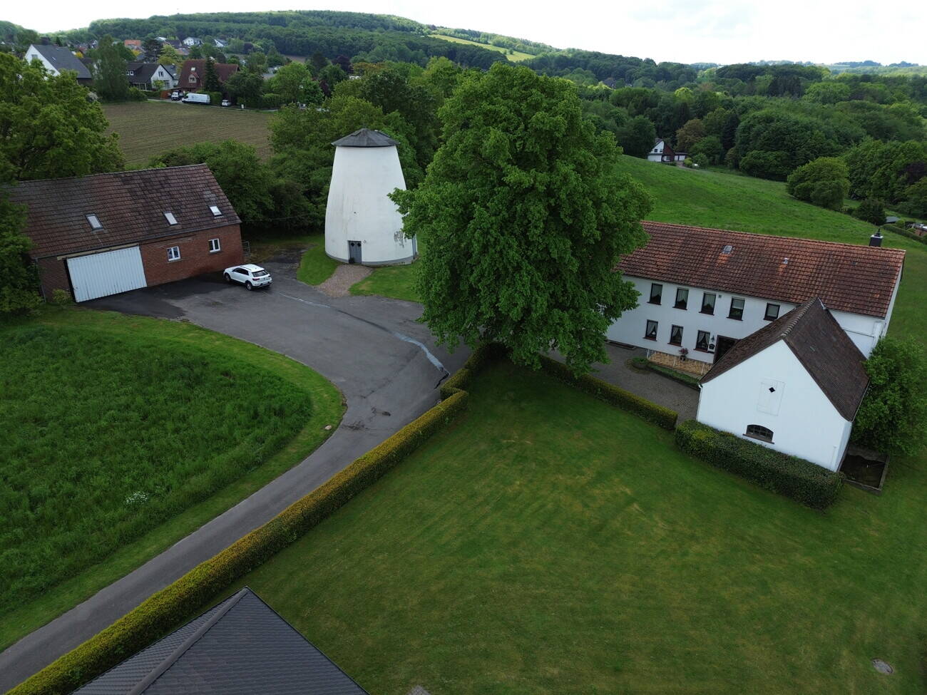 Charmantes Ein- bis Zweifamilienhaus mit Lagerflächen & vielseitigem Entwicklungspotenzial, 32547 Bad Oeynhausen