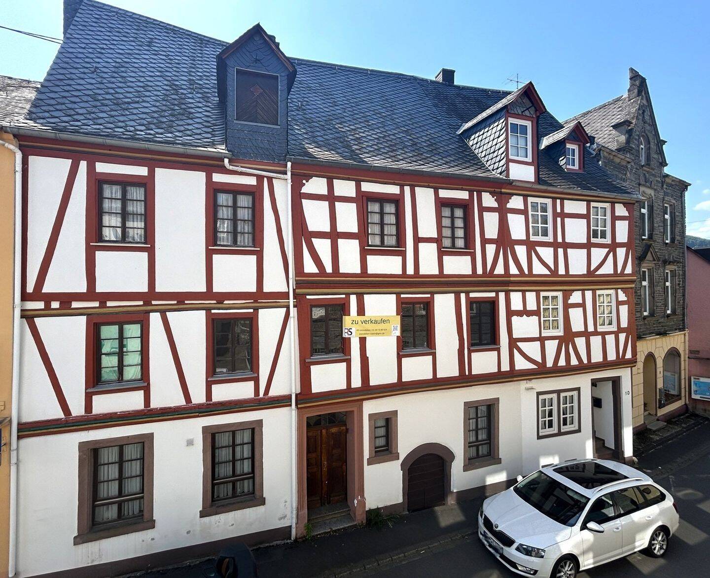 historisches Fachwerk-Winzer-Haus mit Weinbergsblick über die Mosel, 56850 Briedel