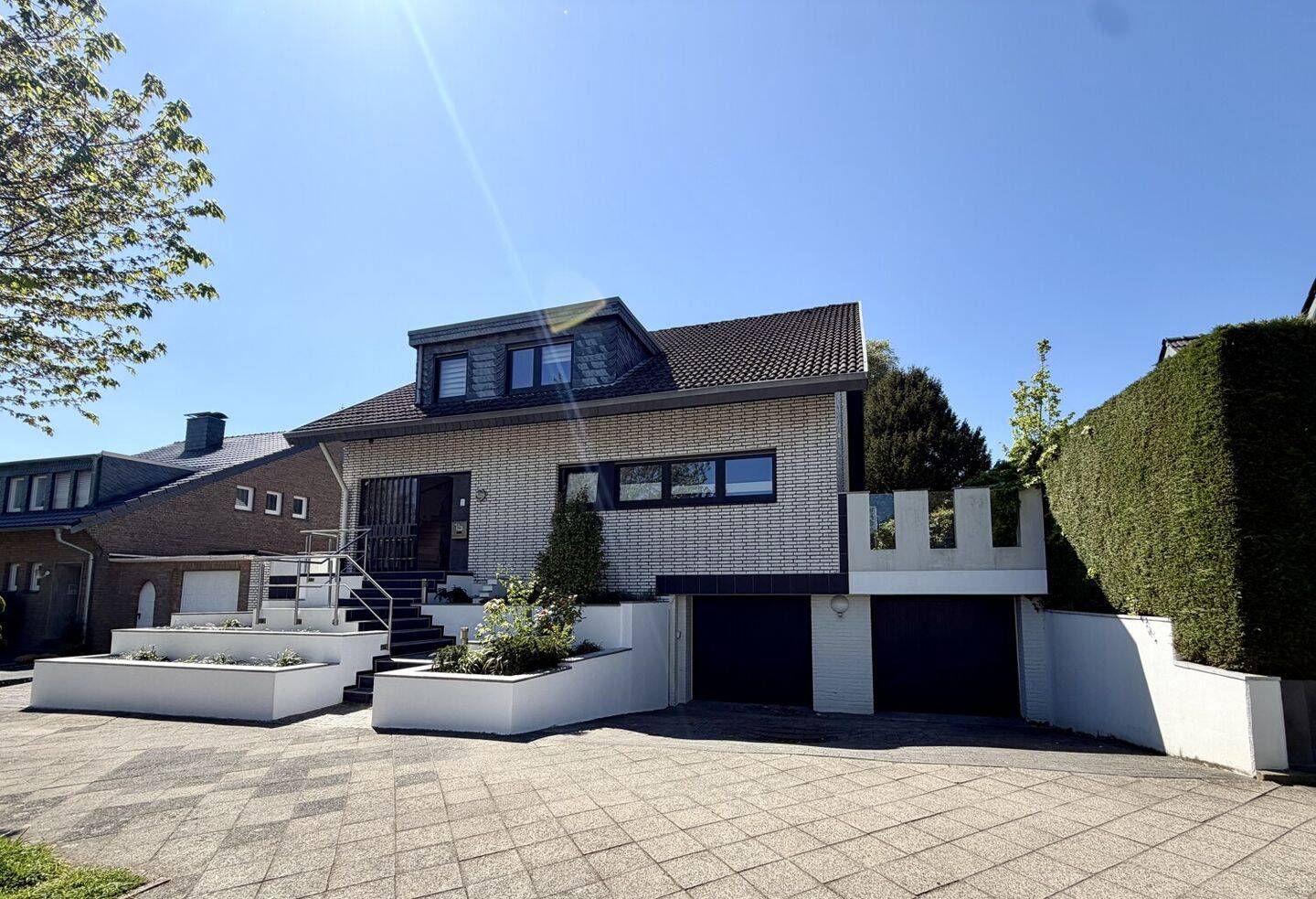 Freistehende Traumvilla am Bökelberg! Sofort bezugsfertig!, 41063 Mönchengladbach (Eicken Großheide Stadtmitte Windberg)