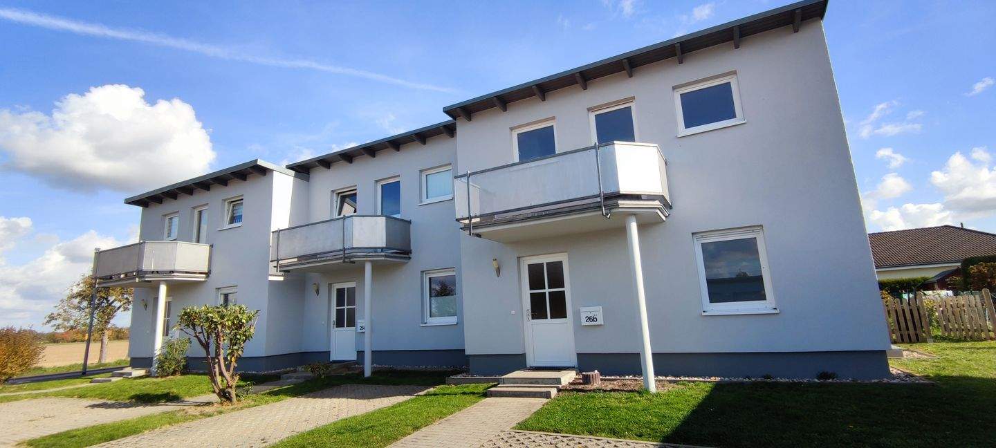 +++TOLLES REIHENMITTELHAUS+GARTEN+MODERNES BAD M. WANNE+GR. KÜCHE+TOLLES WOHNZIMMER++, 4509 Delitzsch