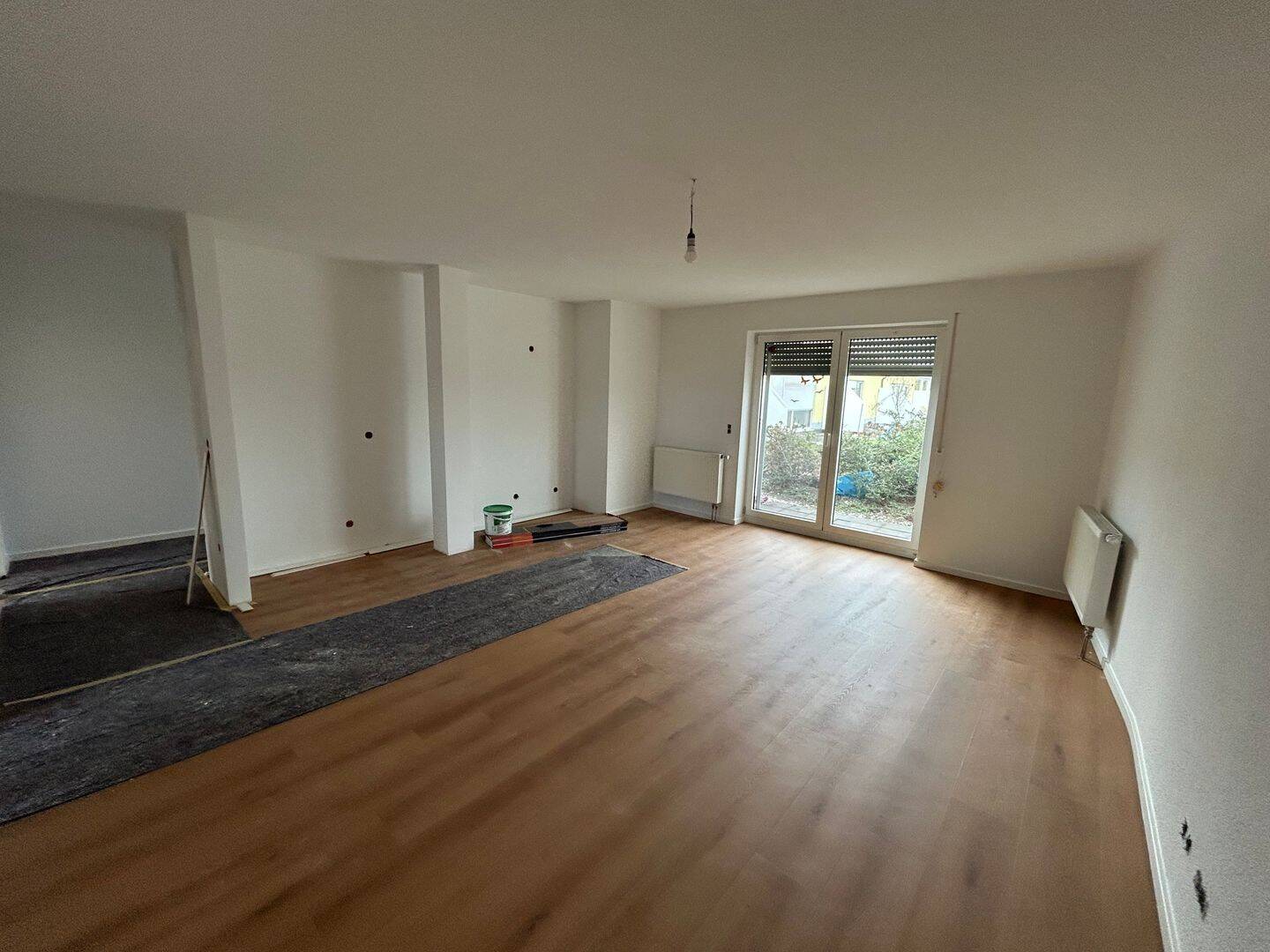 Erstbezug nach Sanierung – große, helle Wohnung in der Genthiner Innenstadt zu vermieten, 39307 Elbe-Parey