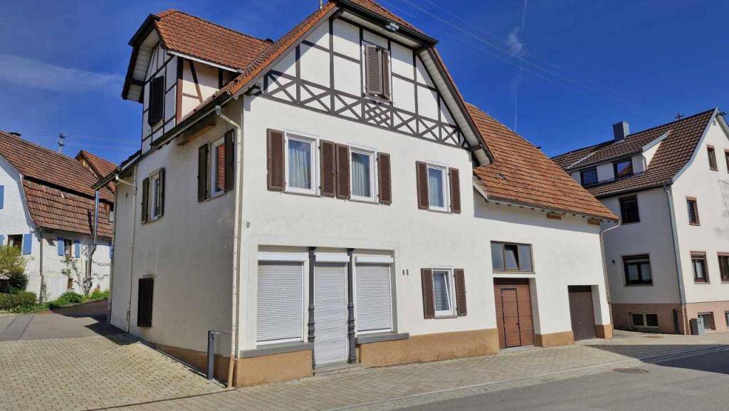 Toll erhaltenes Bauernhaus mit Garten, Garage und Scheune für hunderte Möglichkeiten, 72147 Nehren