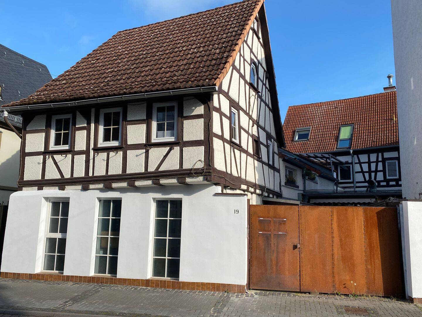 Ebenerdige, loftartige 3,5-ZKB-Wohnung mit Terrasse /Hochheim-Altstadt, 65239 Hochheim am Main