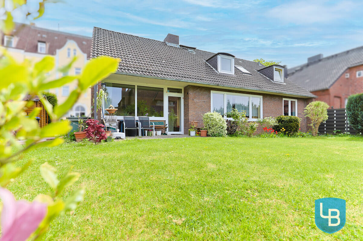 Großzügiges Einfamilienhaus in ruhiger Sackgassenendlage!, 24149 Kiel (Neumühlen-Dietrichsdorf)