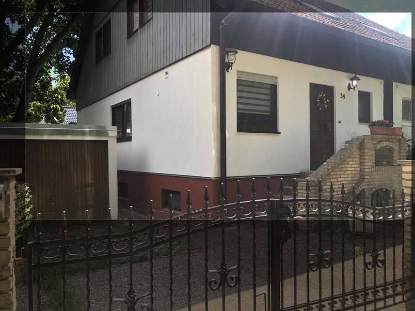 Familienfreundliche Doppelhaushälfte in Lichtenrade mit Garten, Garage und ausgebautem Keller, 12307 Berlin (Tempelhof-Schöneberg Lichtenrade Marienfelde)