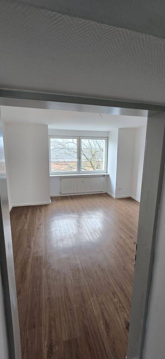 Großzügiges Raumwunder: 4 Zimmer zur freien Entfaltung! [HMR-O14E06] [HMR-O14E06], 58135 Hagen (Haspe)