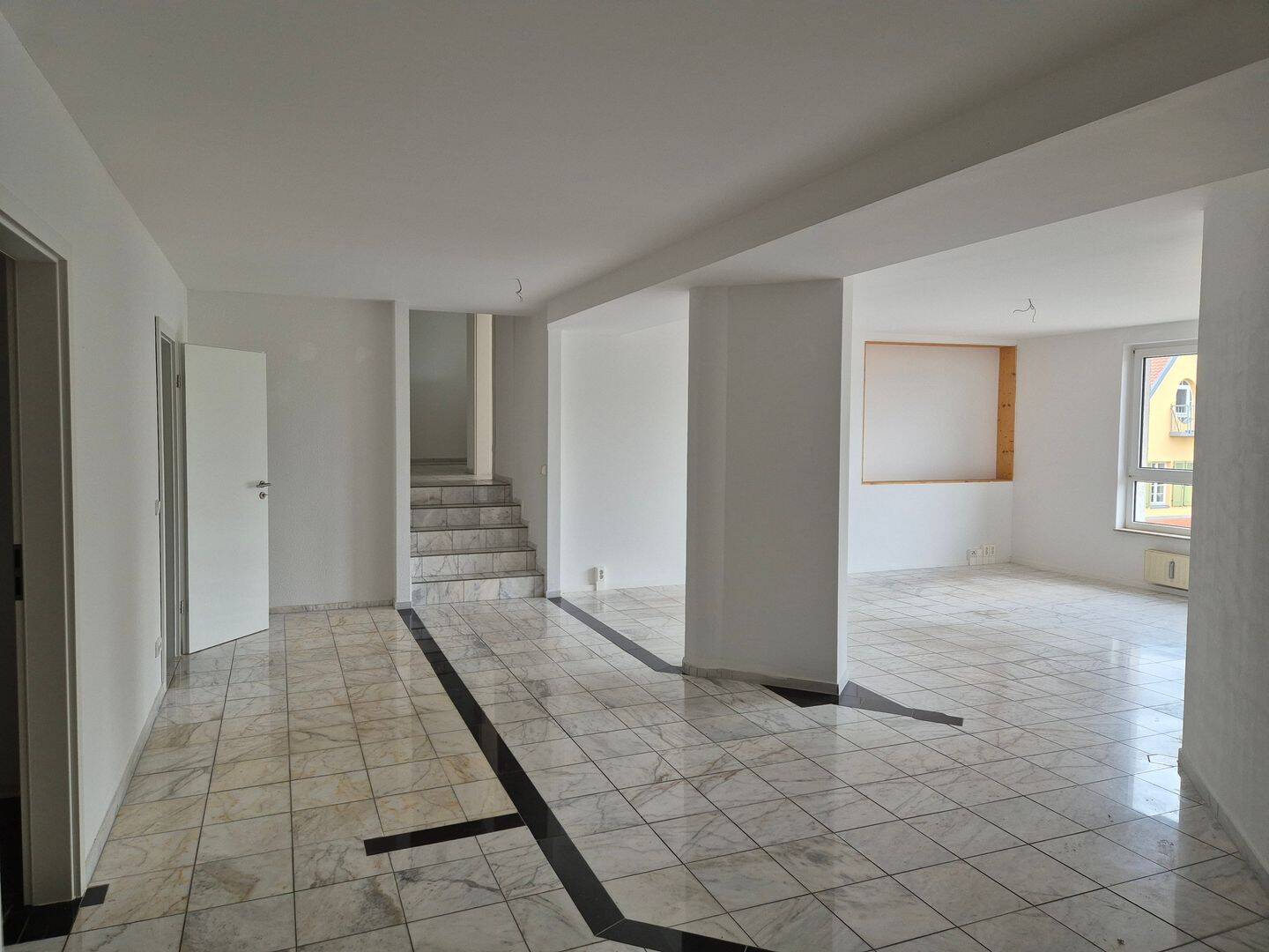 Großzügige 2-Raum-Wohnung am Hagentor, 99734 Nordhausen