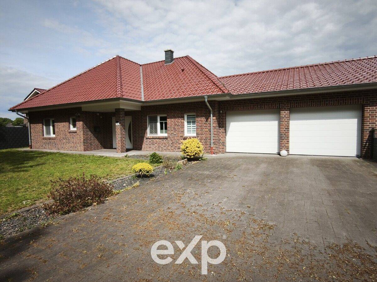 Moderner Bungalow mit Ausbaureserve, Doppelgarage und traumhaftem Weitblick, 49699 Lindern (Oldenburg)