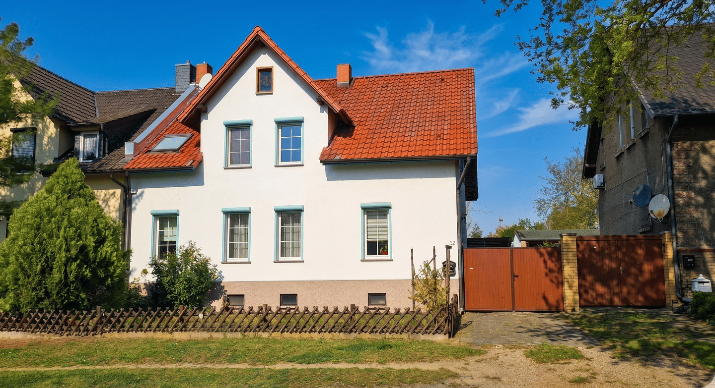 Doppelhaushälfte im Naturparadies und Stadtnah gelegen, 6132 Halle (Saale) (Ammendorf-Beesen Planena Radewell-Osendorf Silberhöhe)