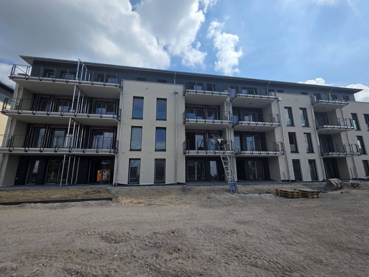 Erstbezug im Dachgeschoss – 3-Zimmerwohnung mit Balkon zu vermieten, 47608 Geldern