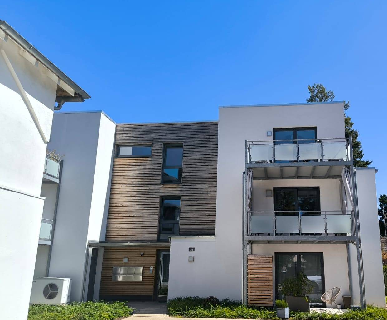 3-Zimmer – Neubau 2023, barrierearm , KfW 55, mit Loggia, Balkon & Stellplatz, 29221 Celle