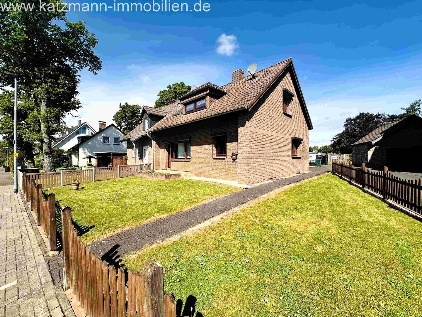 Familienfreundliches Haus mit Garten, Terrasse und flexibler Raumaufteilung in Erftstadt-Liblar, 50374 Erftstadt