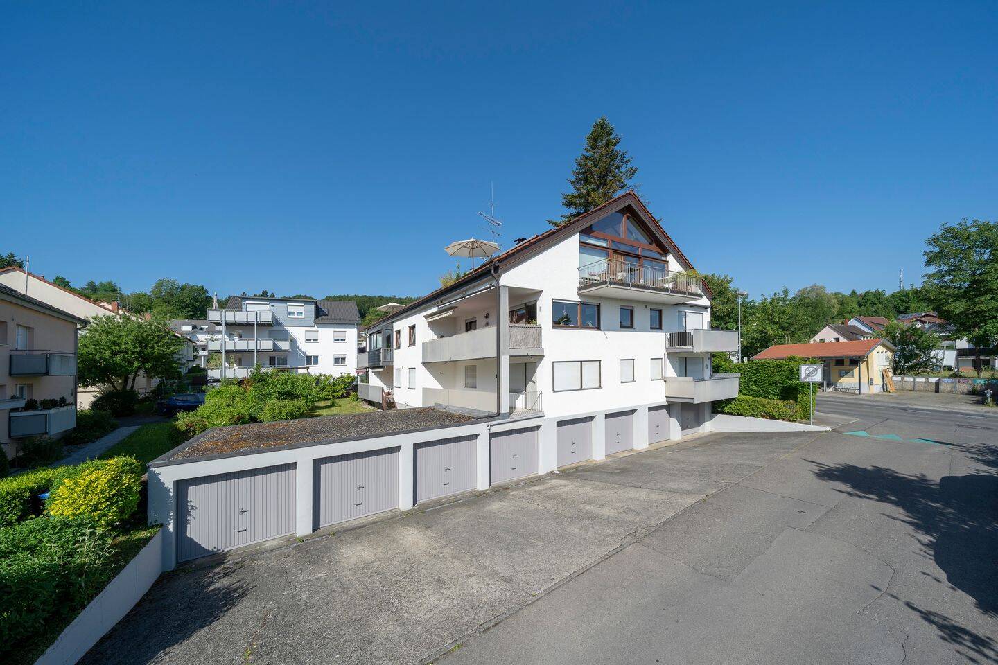 Bezugsfreie 3-Zimmer-Wohnung mit Balkon und Garage in Wallhausen, 78465 Konstanz