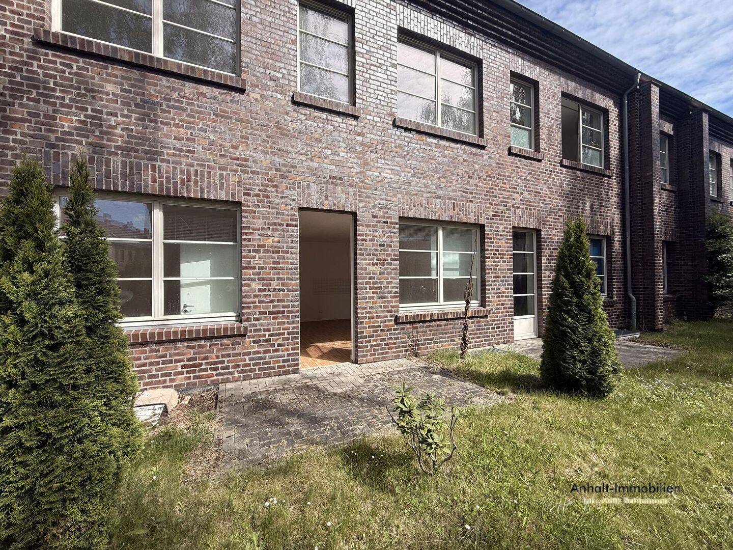Barrierefreie 2-Raumwohnung im Erdgeschoss mit Terrasse, 6749 Bitterfeld-Wolfen