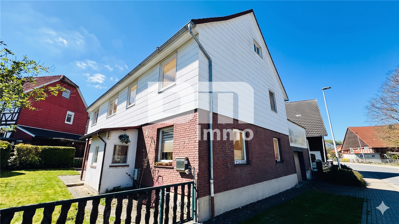 Charmanter Wohntraum mit Tradition und Weitblick / Gartenbereich + Terrasse, 37574 Einbeck