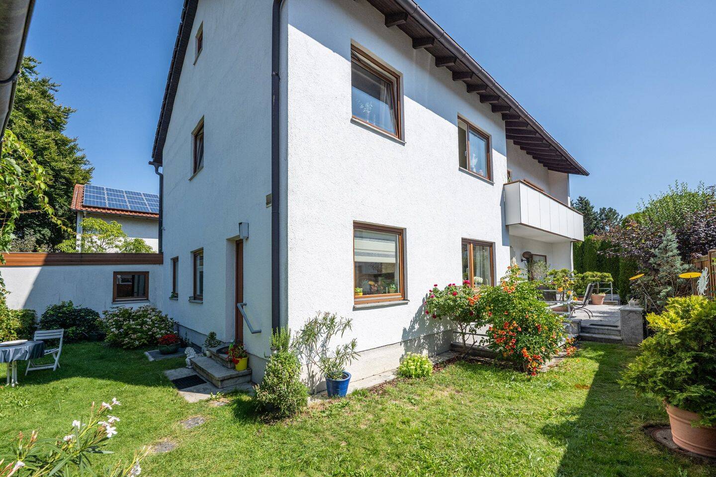 AIGNER – Wohnen auf großzügiger Wohnfläche – Ihr Traumhaus in Vaterstetten wartet!, 85591 Vaterstetten