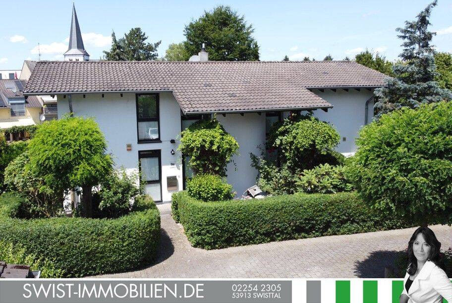 Attraktives Haus mit liebenswerten Besonderheiten und flexibel nutzbarem Einliegerbereich, 53639 Königswinter