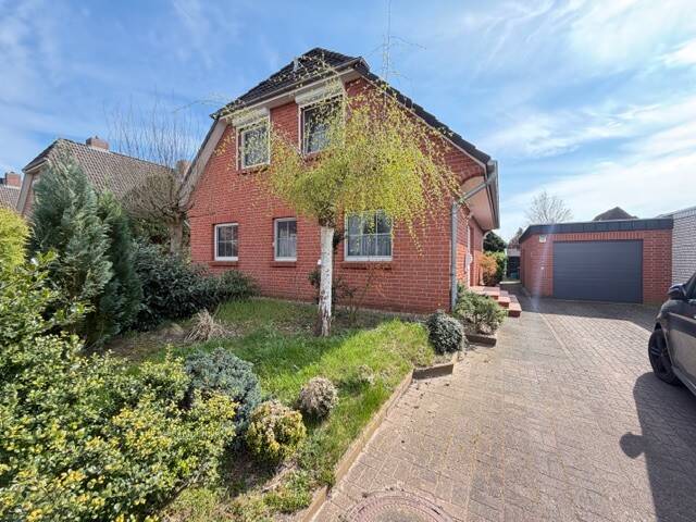 PROVISIONSFREI!!  EINFAMILIENHAUS MIT GARAGE und CARPORT IN 21397 BARENDORF, 21397 Barendorf