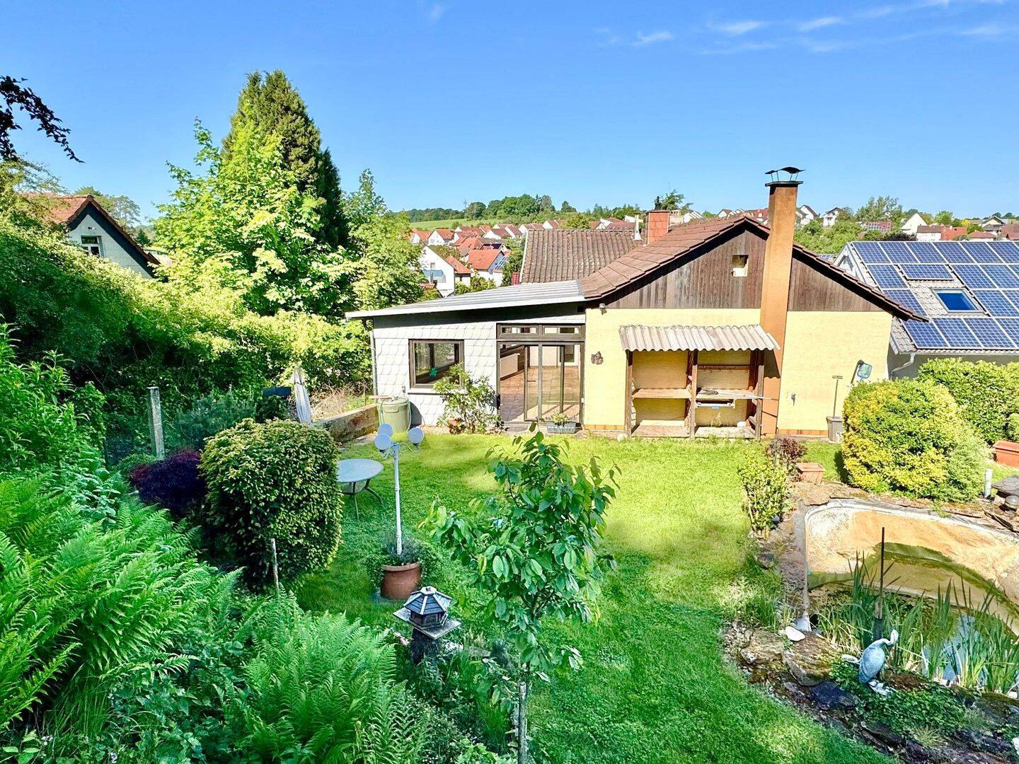 KL-Erfenbach – Freistehendes Einfamilienhaus mit Garage und sehr schönem Garten, 67659 Kaiserslautern (Erfenbach Erlenbach Innenstadt Morlautern)
