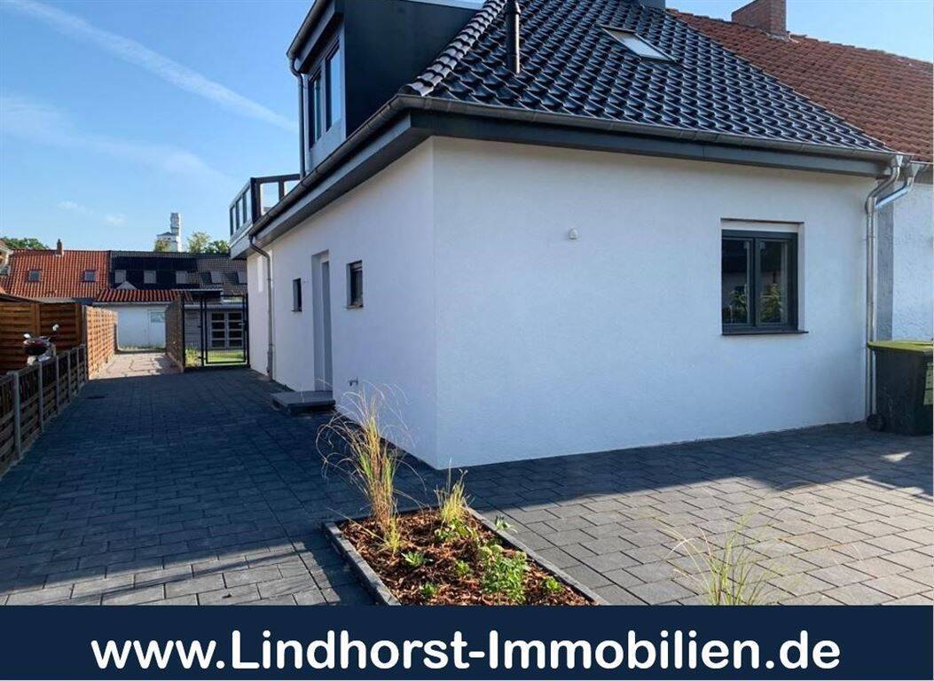 Reihenendhaus mit großer Dachterrasse, 28325 Bremen (Ellenerbrok-Schevemoor Oberneuland Tenever)