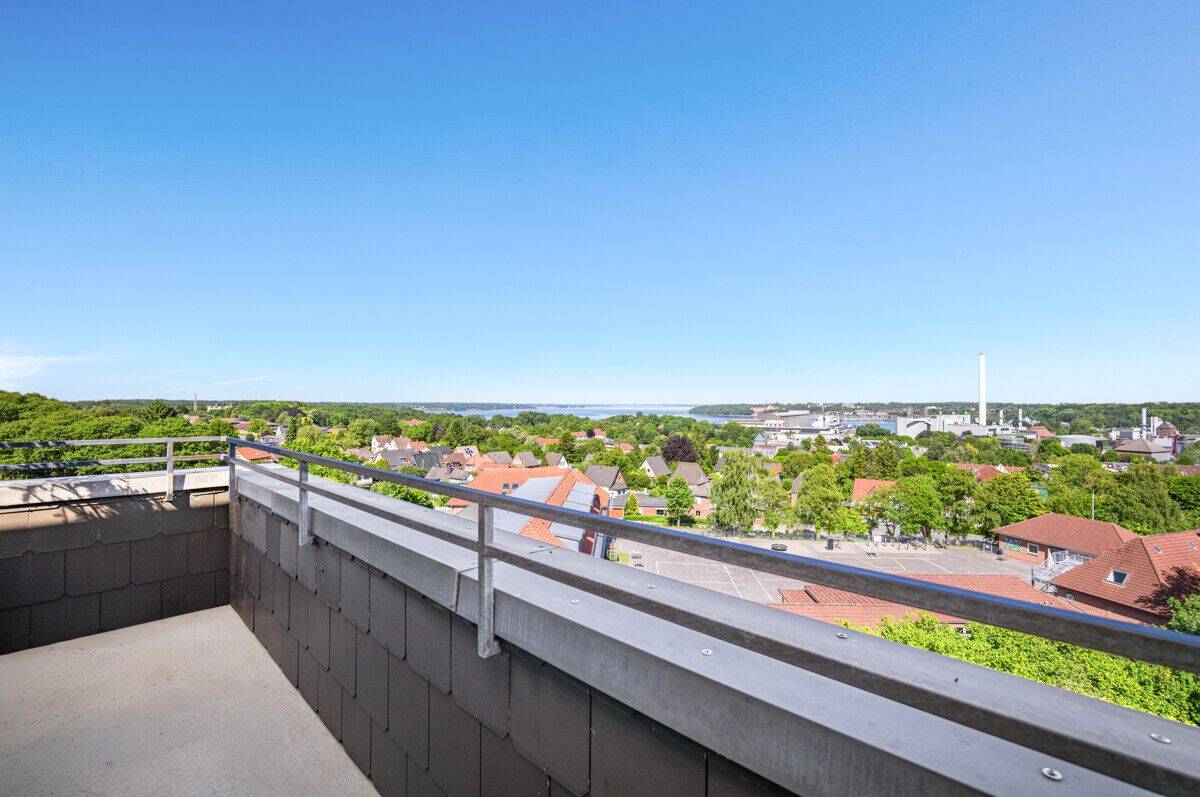 Weitblick über die Förde: Eigentumswohnung über den Dächern Flensburg!, 24939 Flensburg (Altstadt Neustadt Nordstadt Westliche Höhe)
