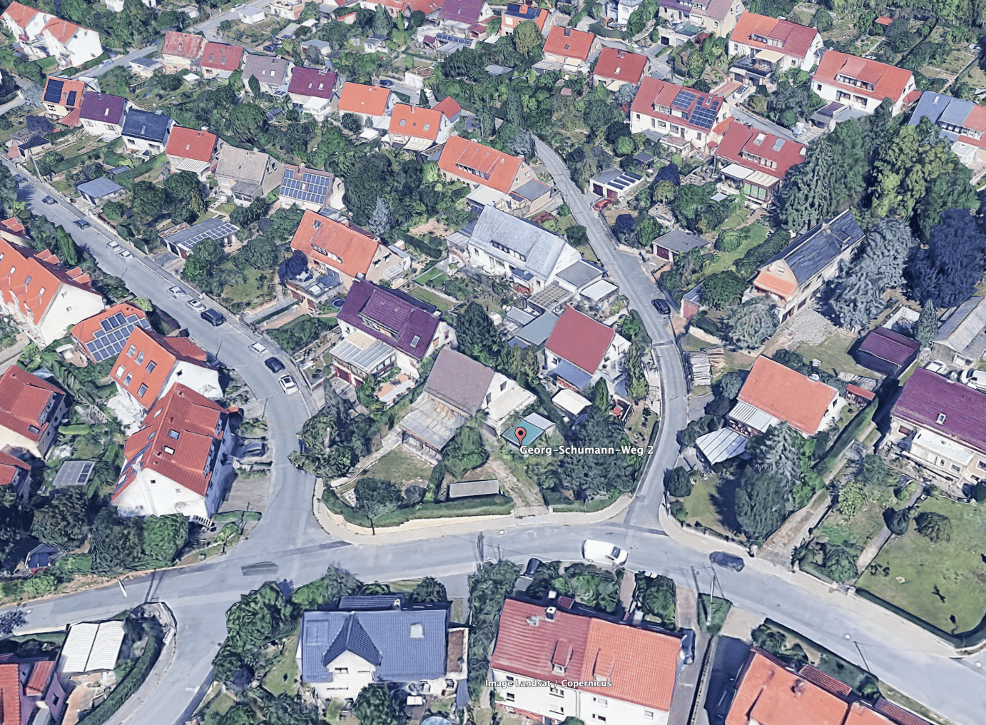 Einfamilienhaus mit schönem Grundstück in Lobeda-Altstadt, 7747 Jena (Lobeda)