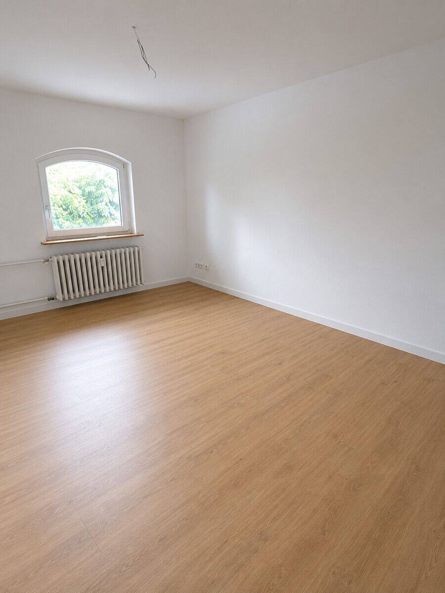 Attraktive 2-Zimmer Wohnung im Bahnhofsgebäude Witzenhausen zu vermieten!, 37213 Witzenhausen