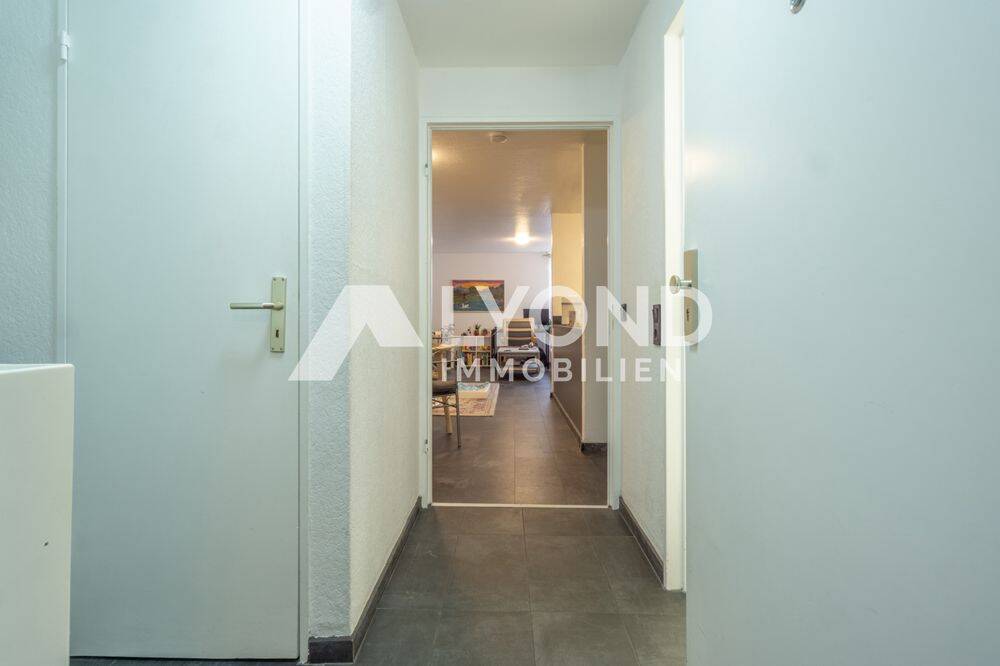 Stilvolle Etagenwohnung mit Kochinsel, Aufzug und modernem Wohnkonzept, 71065 Sindelfingen